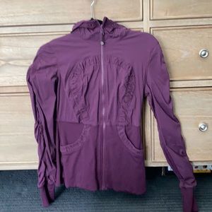 Reversible lulu zip up